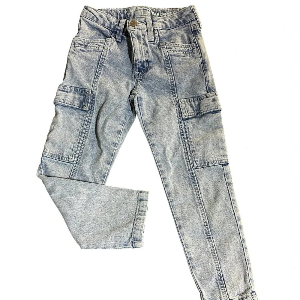 Gap Kids Girls Size 8 Girlfriend Fit Cargo Jeans Light Wash Denim Utility Pants